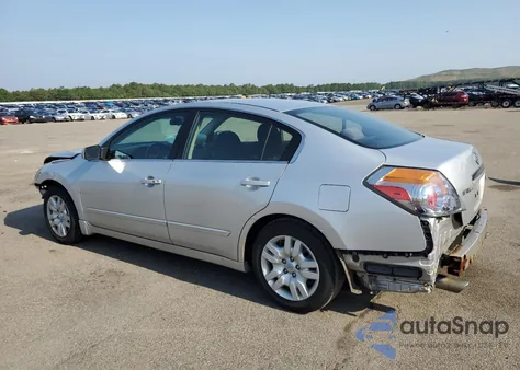 2009 Nissan Altima 2.5 z USA, uszkodzony, nr VIN 1N4AL21E19N550153